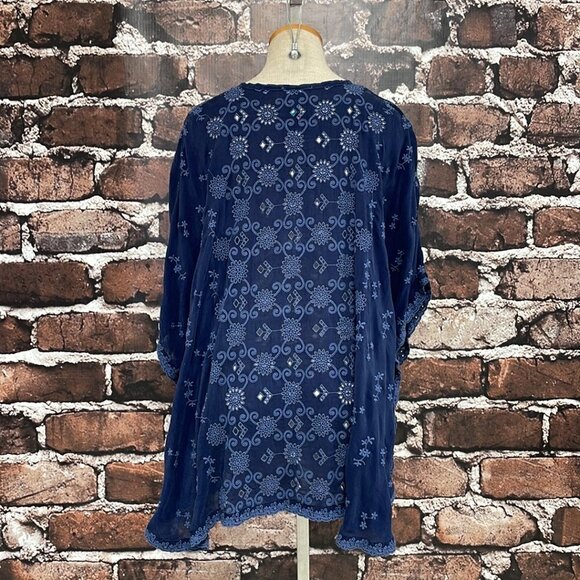 Johnny Was Lace Poncho Top Blue Size X Small XS - Picture 11 of 14